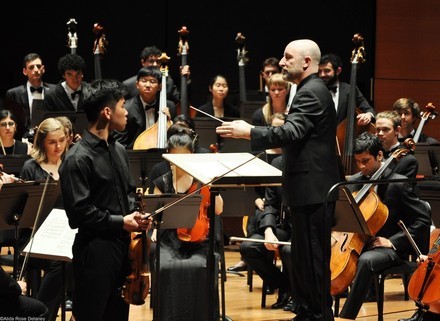 Picture of Columbia University Orchestra, led by Maestro Jeffrey Milarsky