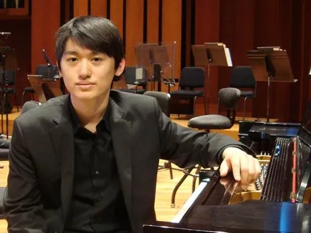 Picture of Dongwon Lee