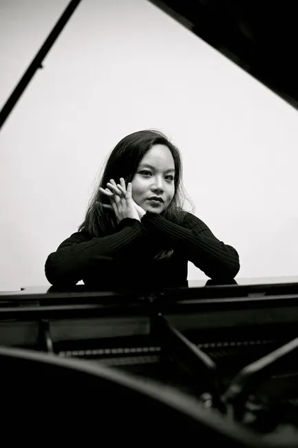 Picture of CINDY LIU